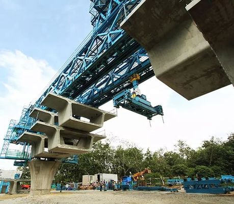 セリウムの建設の完全なビーム発射装置クレーン 600T 橋桁発射機